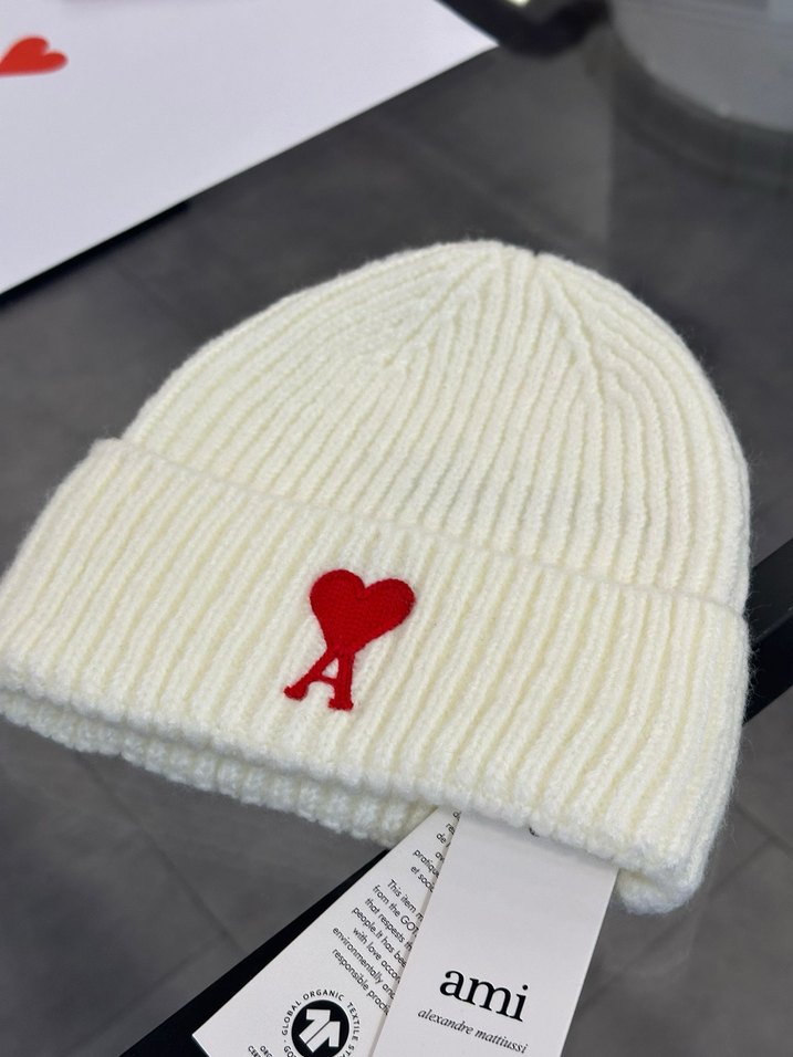 Erkek Örgü Kadın Bere - Ami - Görsel 2