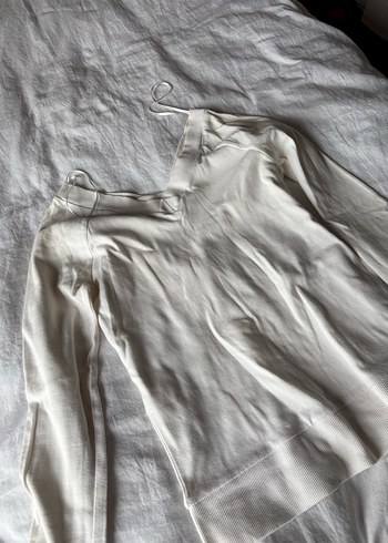 V Yaka Beyaz üst - Görsel 2