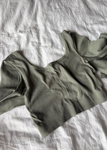 Kadın Haki Uzun Kollu Crop Top - Görsel 3