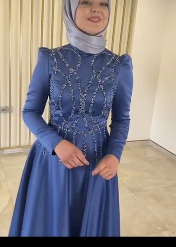 40 Beden mavi Renk İşlemeli Mavi Uzun Kollu Abiye Elbise