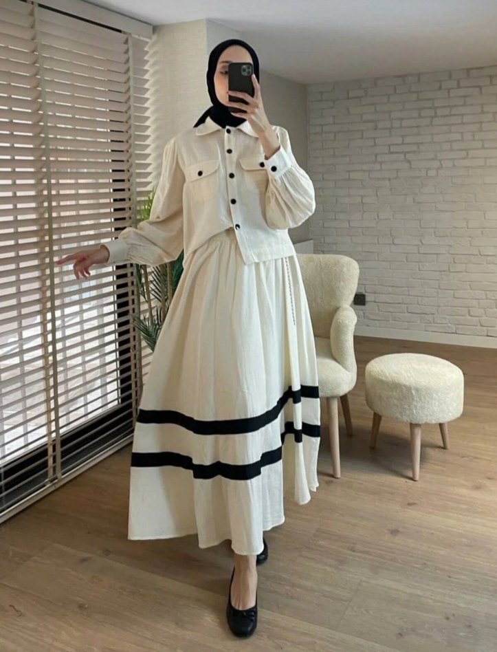 Düğmeli Uzun Beyaz Pamuklu keten elbise - Görsel 3