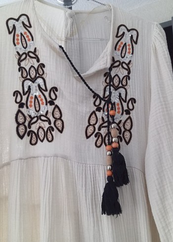 Püsküllü Nakışlı Beyaz Bohem Uzun Elbise - Görsel 4