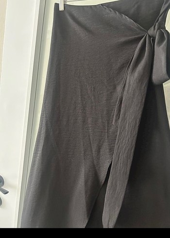 Siyah Kemerli Uzun Kadın Etek - Görsel 3