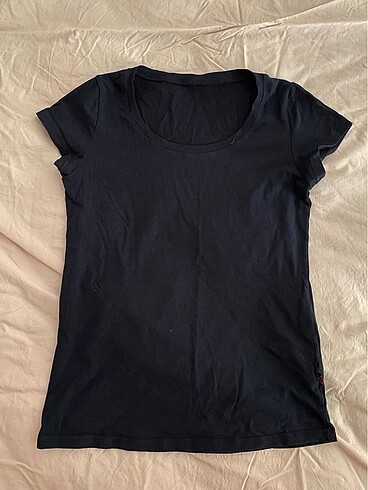 Basic Tshirt