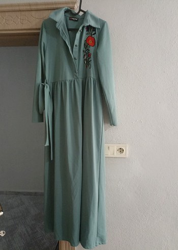 Nakışlı Turkuaz Elbise