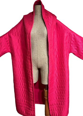 Diğer Uzun, fuşya brokar kimono kaftan