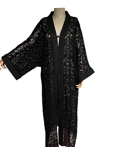 Kadife dantelli kimono