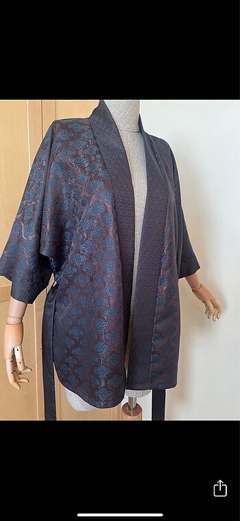 universal Beden Kısa brokar kimono
