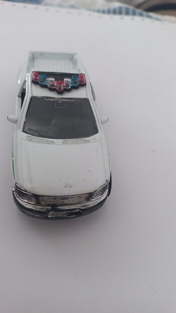 Ford oyuncak araba
