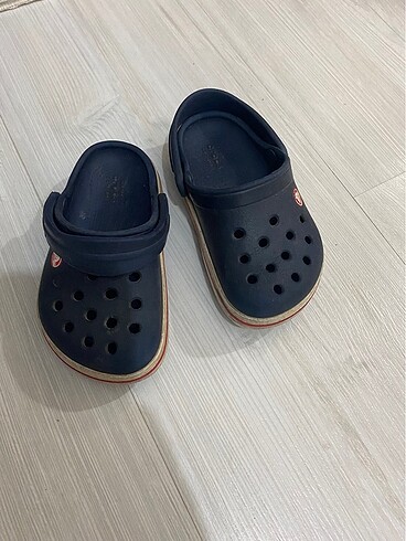 Crocs terlik c7
