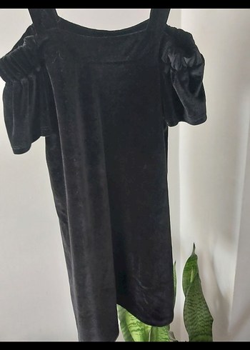 Kız Çocuk Siyah Kadife Kısa Kollu Elbise - Görsel 2