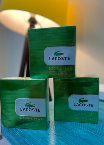 Beden Lacoste Essential Erkek Parfümü 125 ml