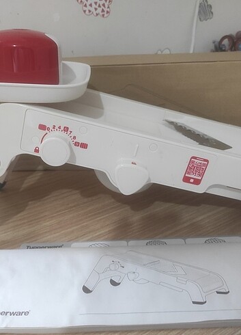Beden beyaz Renk Tupperware dilim dilim rende