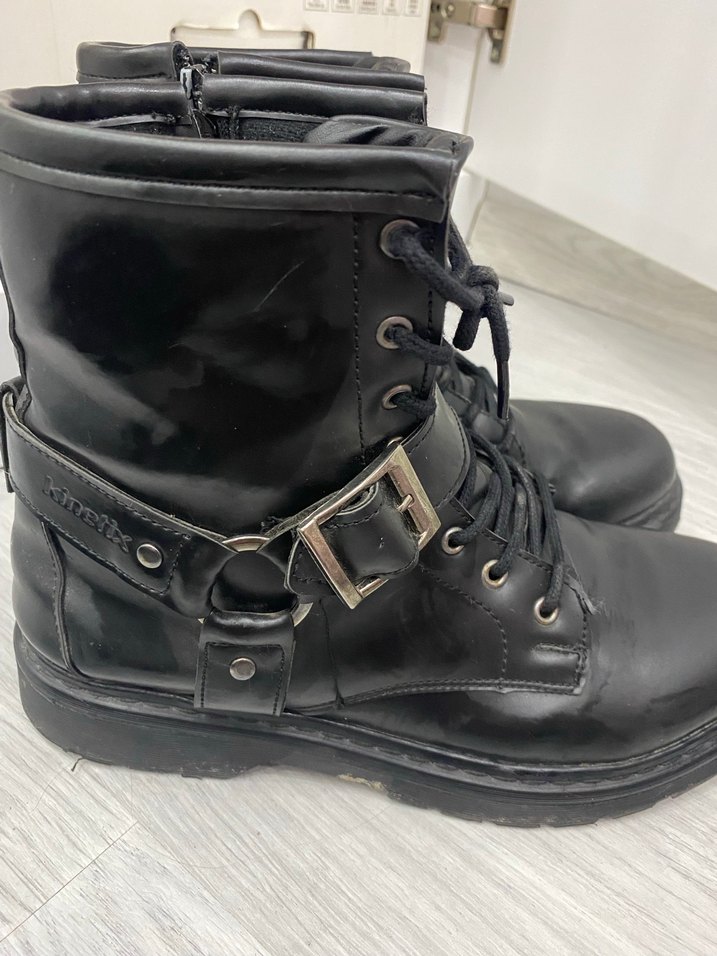 Siyah Deri Goth Tarzı Kadın bot kinetix - Görsel 3