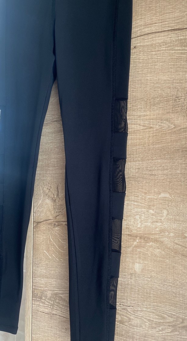 Siyah Kadın Spor Slim Fit Midi Tayt - Görsel 2