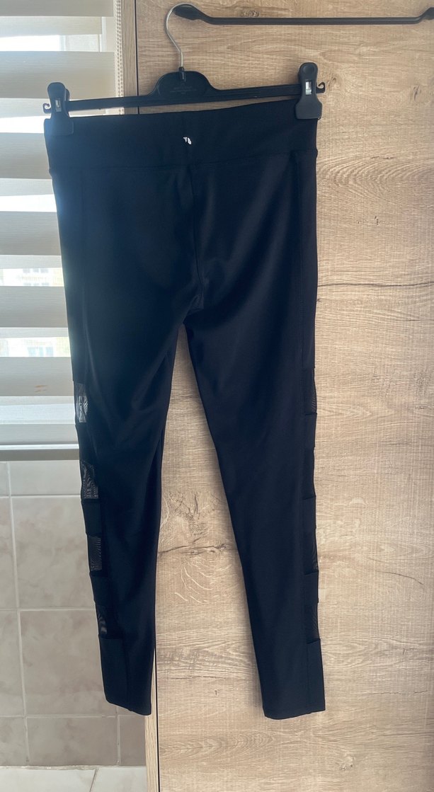 Siyah Kadın Spor Slim Fit Midi Tayt - Görsel 3