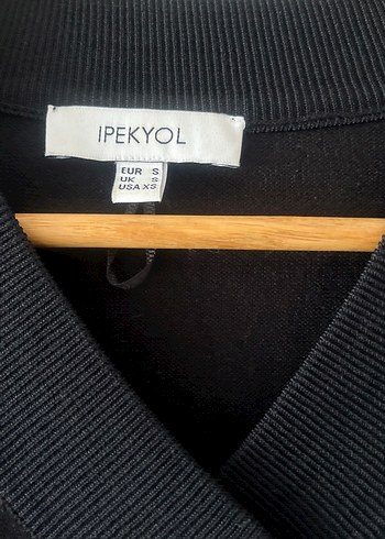 Siyah V Yaka Kadın Triko - Görsel 2