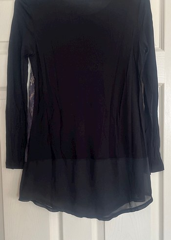 Uzun Kollu Siyah Baskılı Bluz - Görsel 3