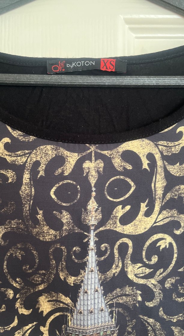 Uzun Kollu Siyah Baskılı Bluz - Görsel 2