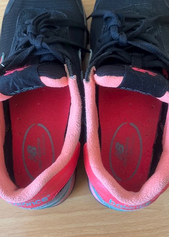 New Balance Kadın  Siyah Spor Ayakkabı - Görsel 5