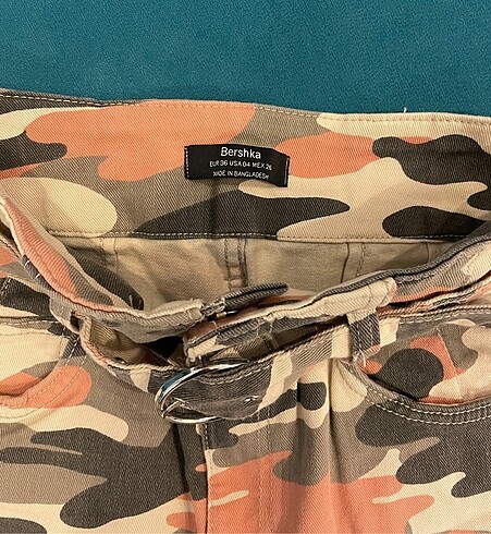 s Beden çeşitli Renk BERSHKA KAMUFLAJ PANTOLON
