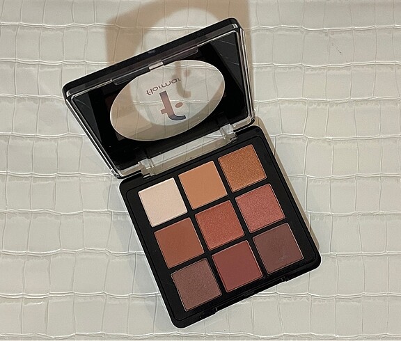Flormar FLORMAR FAR PALETİ VE STİCK KONTÜR SET