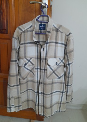 Bej Düğmeli Erkek Gömlek - Görsel 2