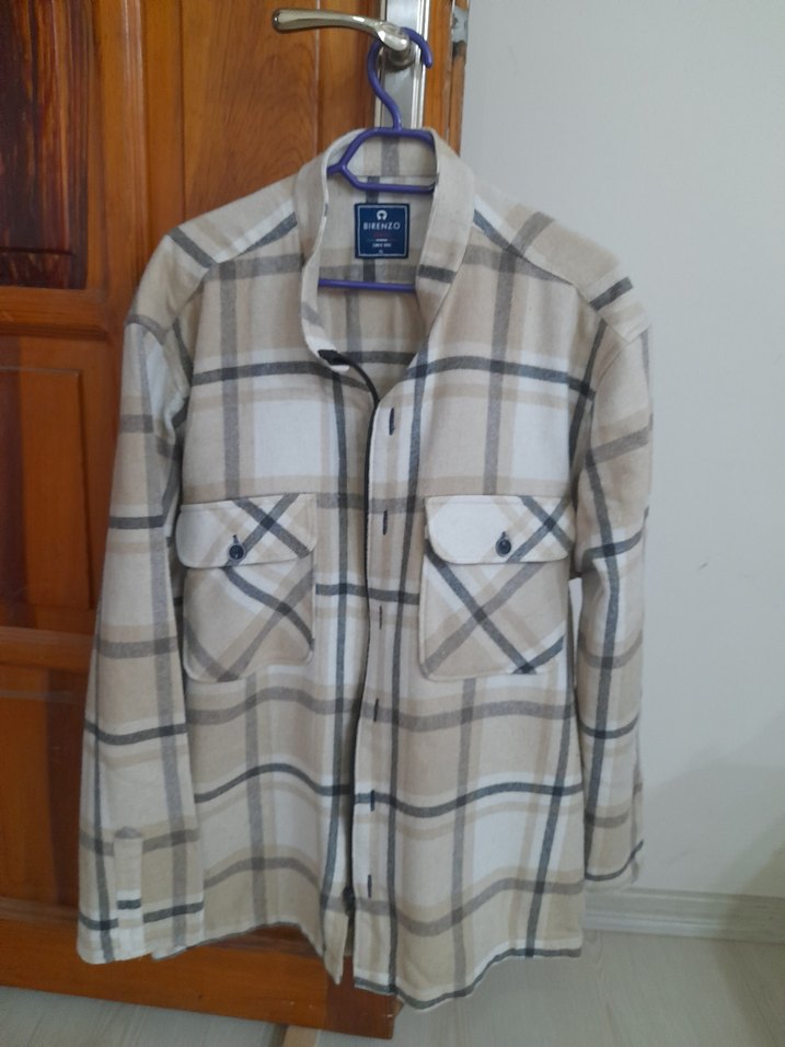 Bej Düğmeli Erkek Gömlek - Görsel 2