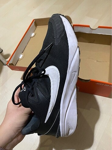 40 Beden siyah Renk Spor Ayakkabısı