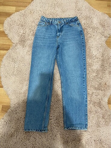 Straight jeans