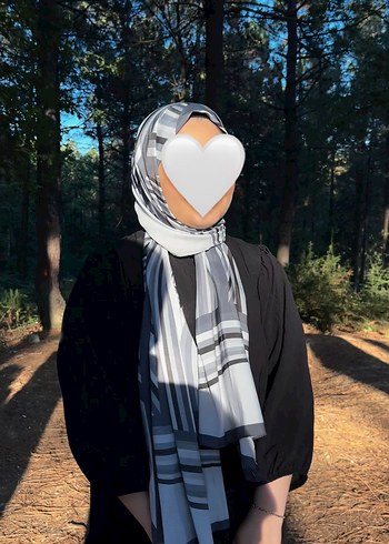 Armine Gri Drapeli Kadın Şal