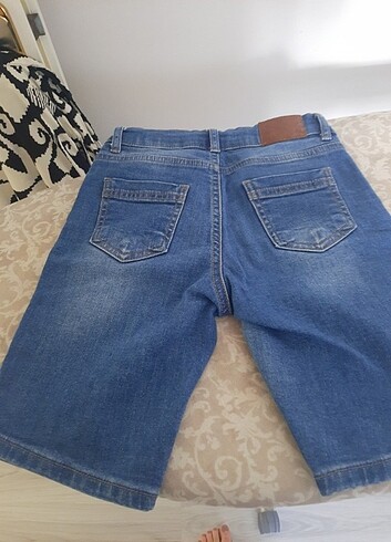 LC Waikiki Erkek çocuk kot şort