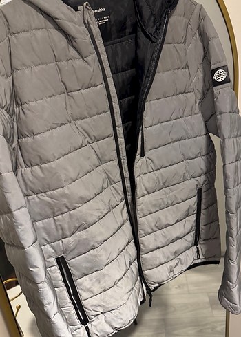 Gri Kapüşonlu Erkek Günlük Mont - Görsel 2