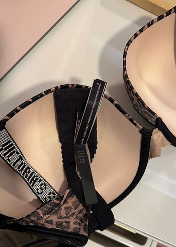 Victorias Secret Sütyen VerySexy Işıltı - Görsel 5