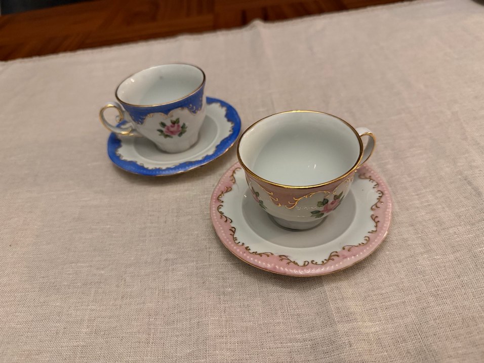 Pastel Mavi Çiçek Desenli Porselen Fincan ve Tabak - Görsel 2