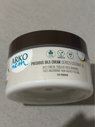 Diğer ARKO NEM HİNDİSTAN CEVİZİ KREM 250 ML