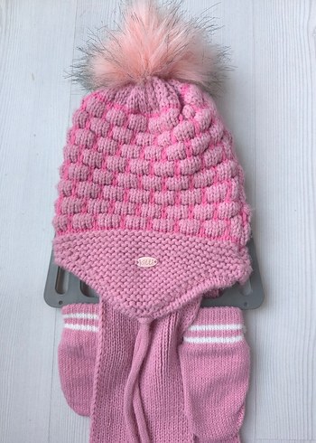 Pembe Örgü Çocuk Bere ve Atkı Seti - Görsel 2