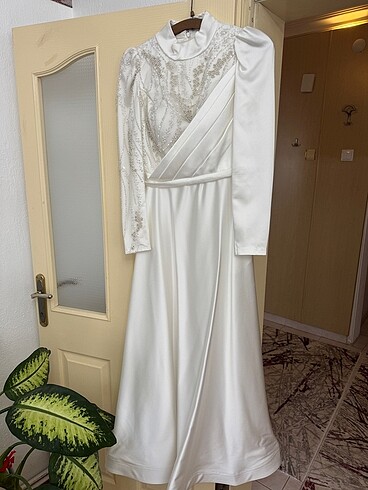 Nikah elbisesi