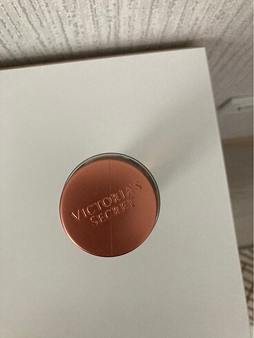 Beden Renk Victoria s Secret Bare Vanilla Vücut spreyi