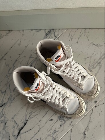 Nike Blazer