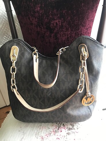 michael kors bayan kol çantası