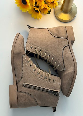 Bej Süet Kadın Günlük Topuklu Bot - Görsel 3