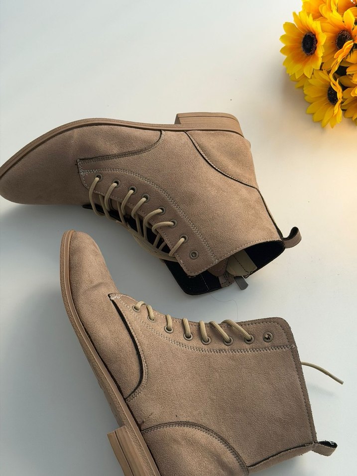 Bej Süet Kadın Günlük Topuklu Bot - Görsel 5