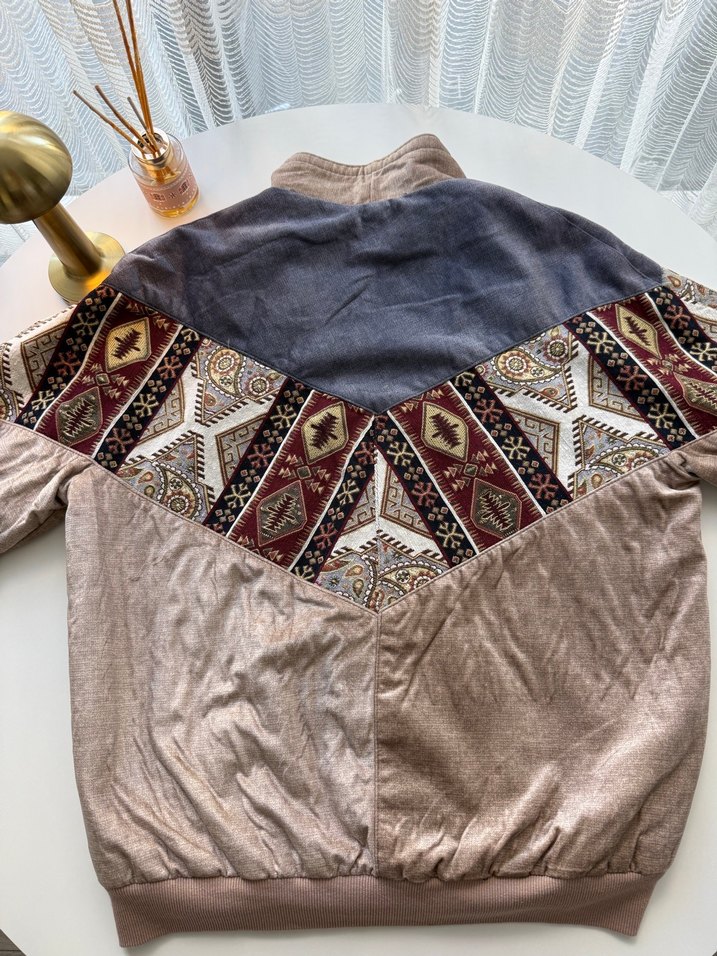 Düğmeli etnik desenli süet erkek ceket - Görsel 4