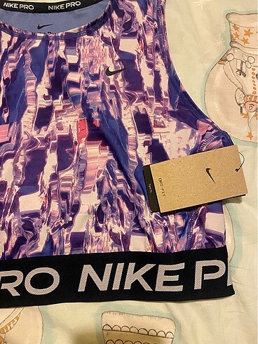 Nike Nike bustiyer
