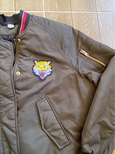 H&M HM bomber