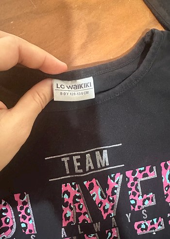 LC Waikiki Kız Çocuk Siyah Uzun Kollu Baskılı Tişört