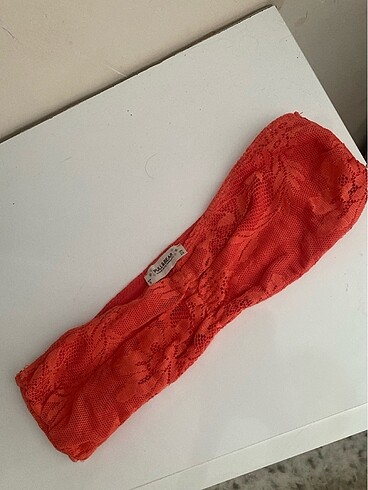 Bikini üstü