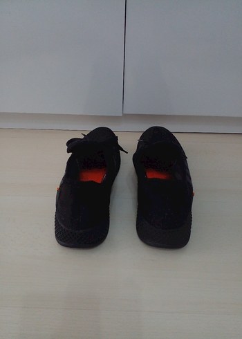 42 Beden siyah Renk Adidas Spor Ayakkabı