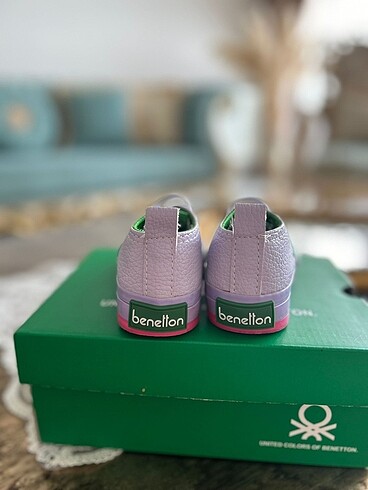21 Beden Benetton çocuk ayakkabı